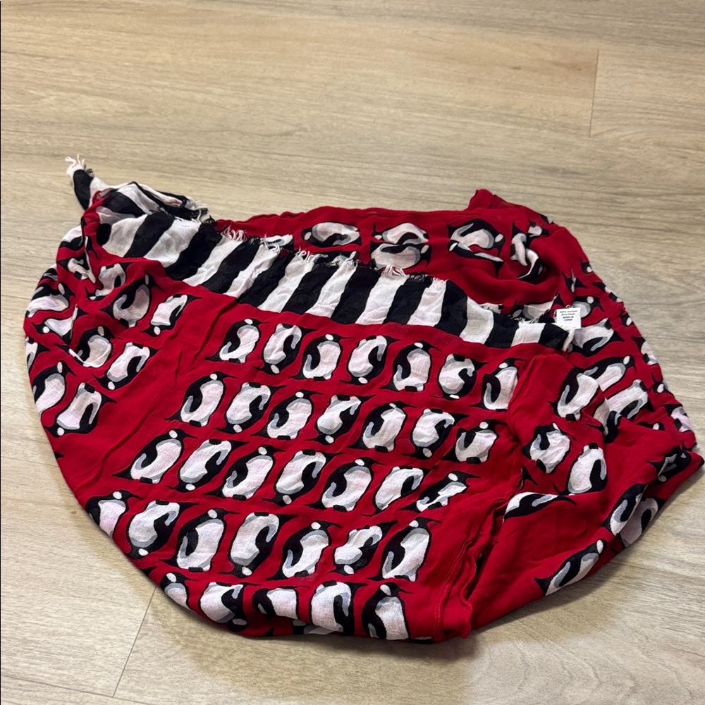 Vera Bradley Red Penguin Print Lightweight Wrap Scarf